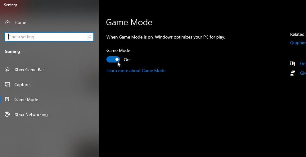 Windows game mode option enabled for optimal machine performance while playing games.